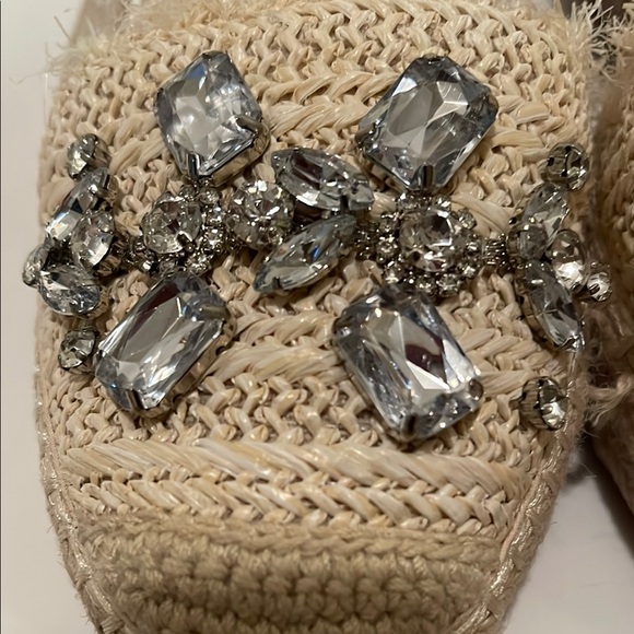 Anne Klein Cream Espadrilles with Crystal Embellishments (Sizes 6.5) - Picture 2 of 8